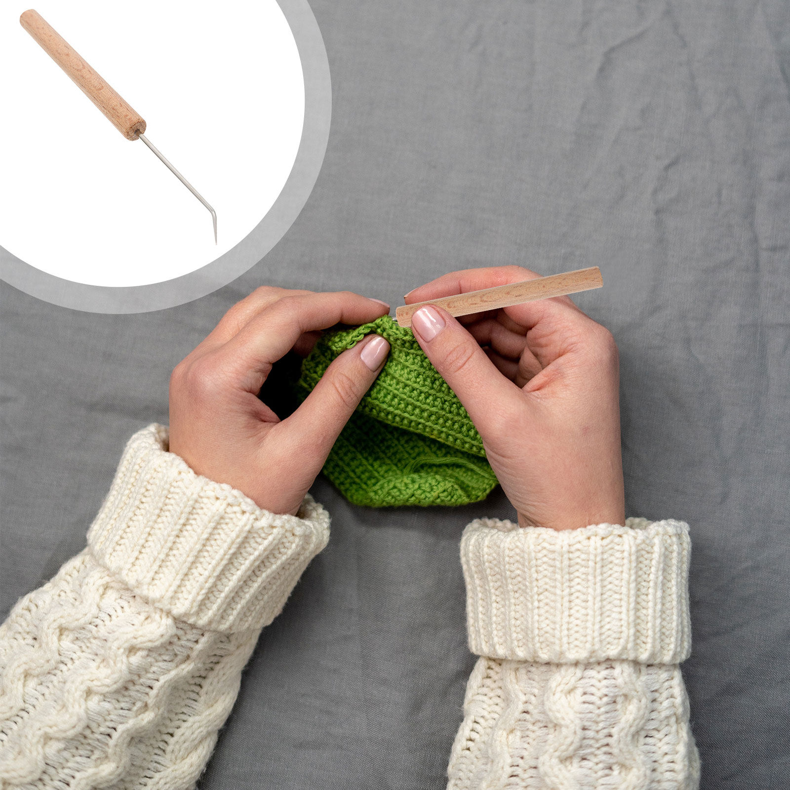 Wooden Crochet Hooks Ergonomic Handle - مجموعة واحدة من خطافات الكروشيه الخشبية