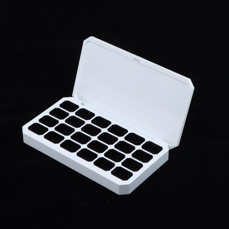صندوق تخزين مغناطيسي فارغ لفن  - مراجعة Painting Supplies وسعره