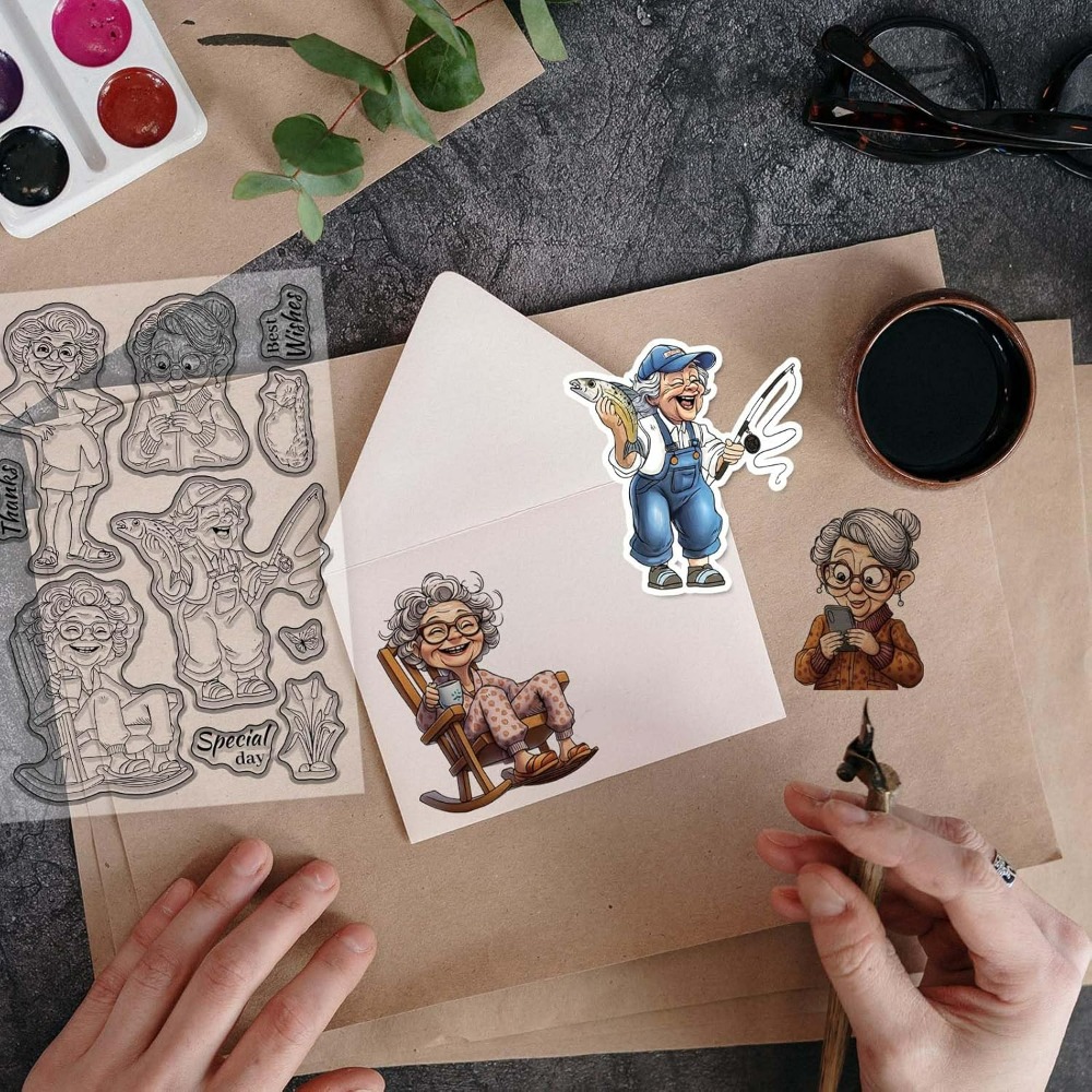 يبتسم سيدة تبلغ من العمر واضح  - مراجعة Clear Silicone Stamps For Card Making وسعره